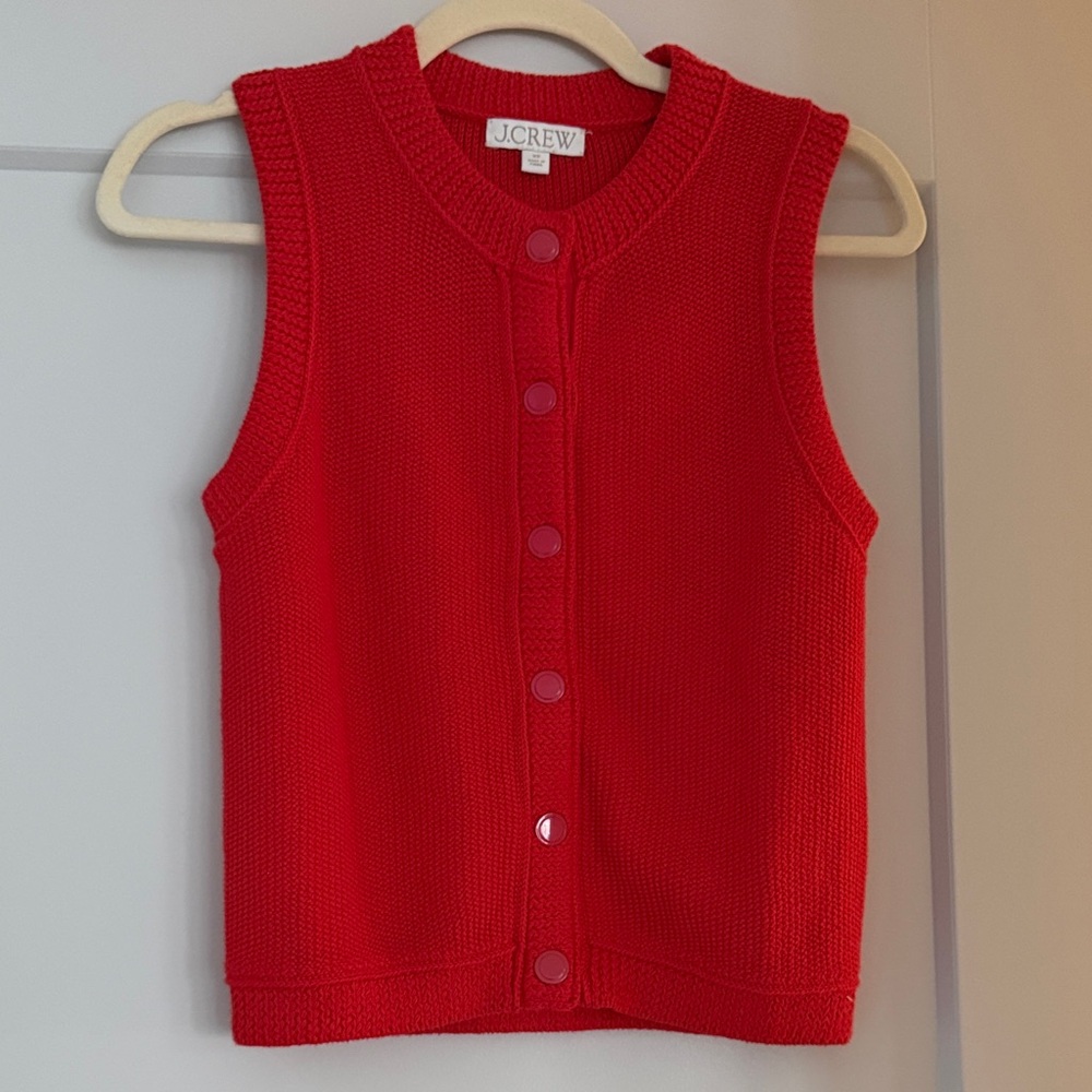 NWOT Cropped button up sweater shell